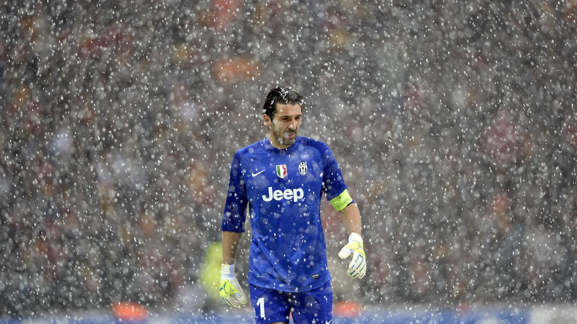 五大联赛红黄牌分布与比赛风格对比,五大联赛最快红牌